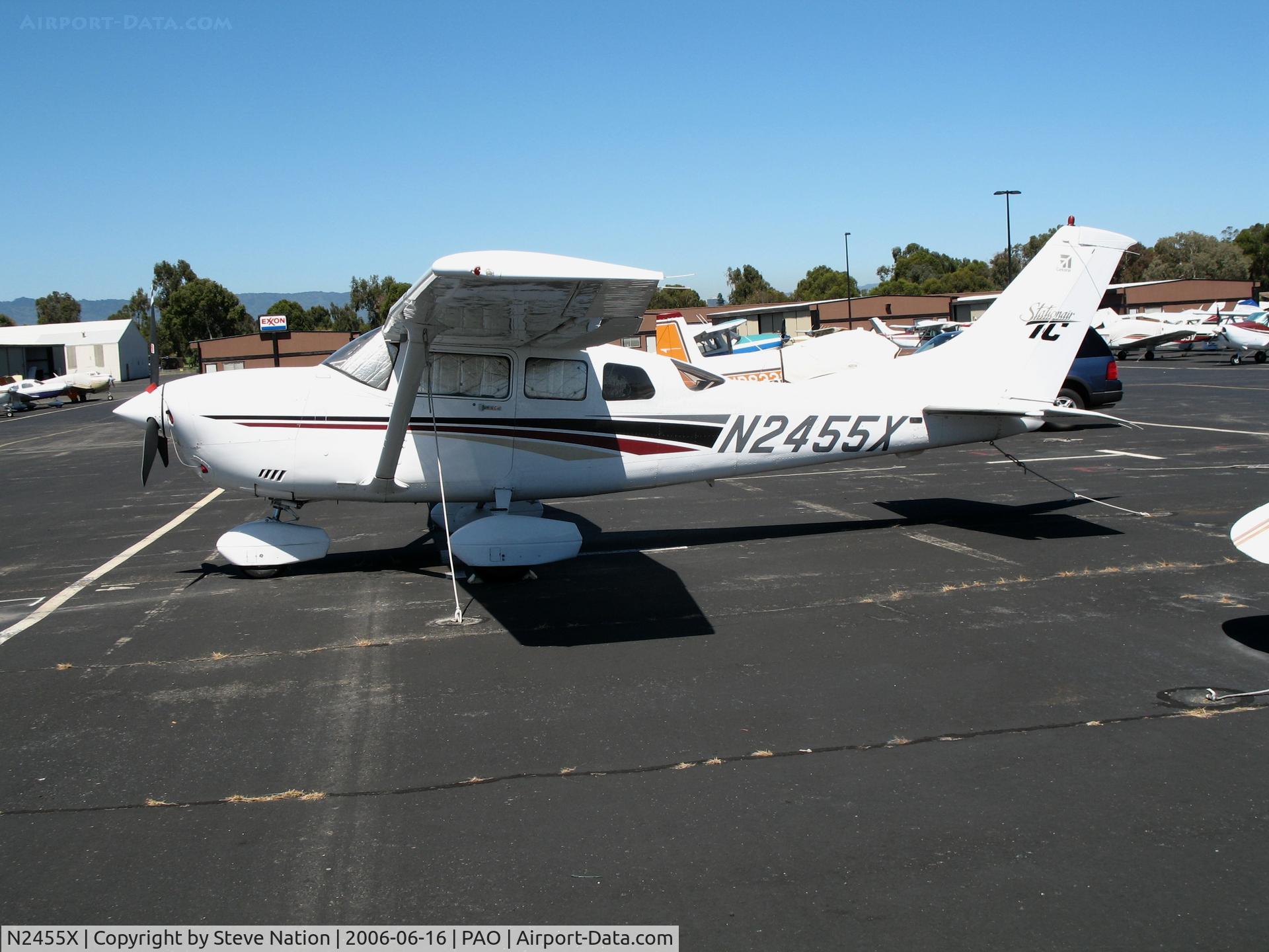 N2455X, 1999 Cessna T206H Turbo Stationair C/N T20608121, Bear Air Inc. 1999 Cessna T206H @ Palo Alto Airport, CA