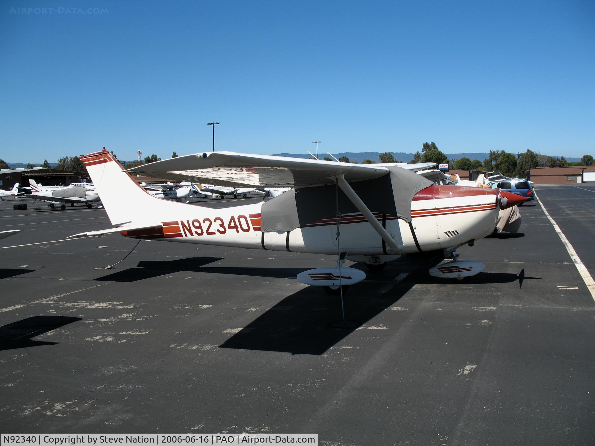 N92340, 1969 Cessna 182N Skylane C/N 18260161, 1969 Cessna 182N with cockpit cover @ Palo Alto Airport, CA