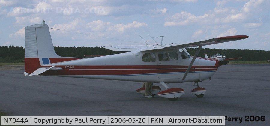 N7044A, 1956 Cessna 172 C/N 29144, After all is said and done, she's getting fueled before hangar time