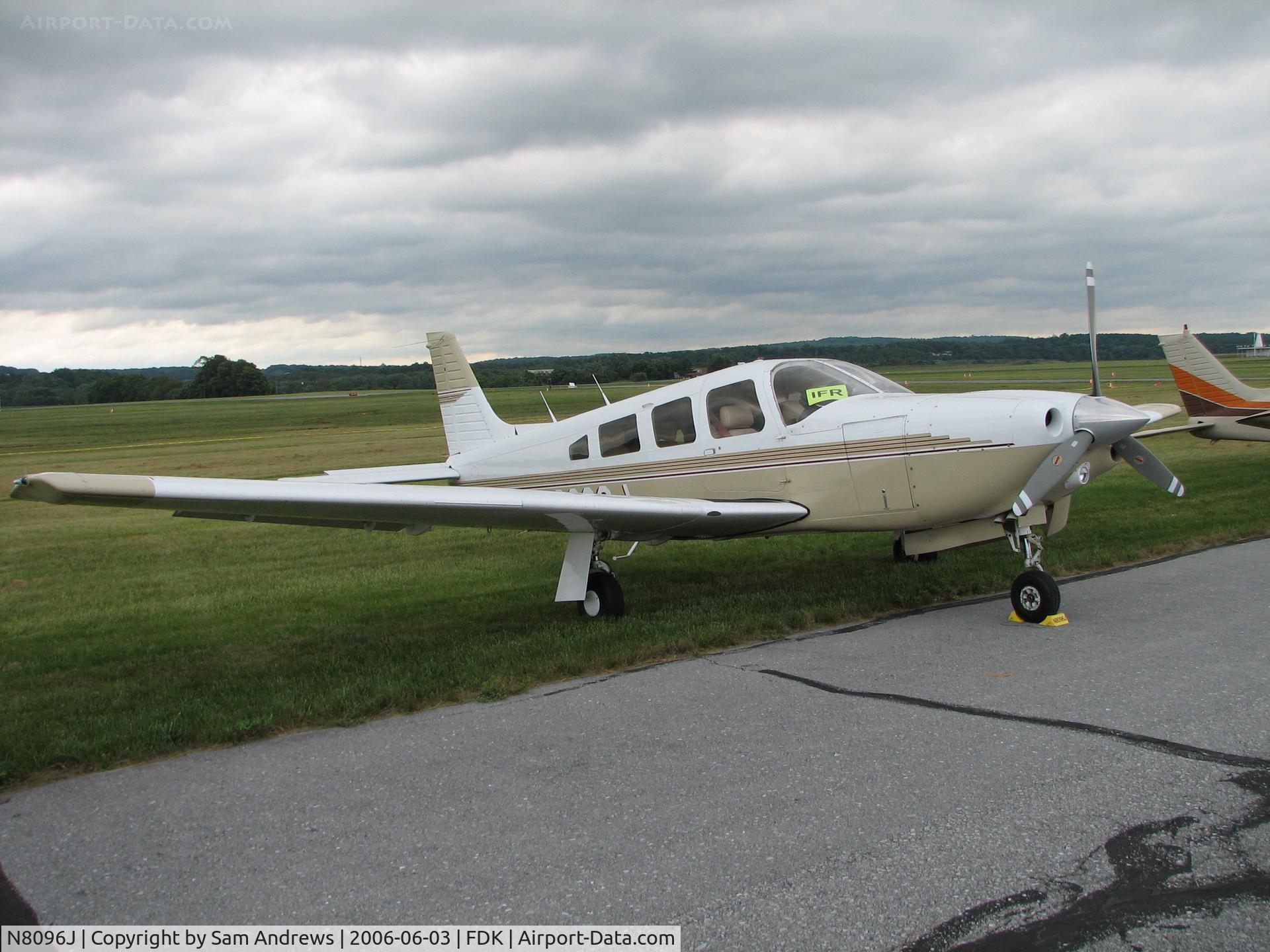 N8096J, 1979 Piper PA-32R-301T Turbo Saratoga C/N 32R-8029006, This guy should be flying! It was earlier, From York,PA  148 Kts and 4000ft