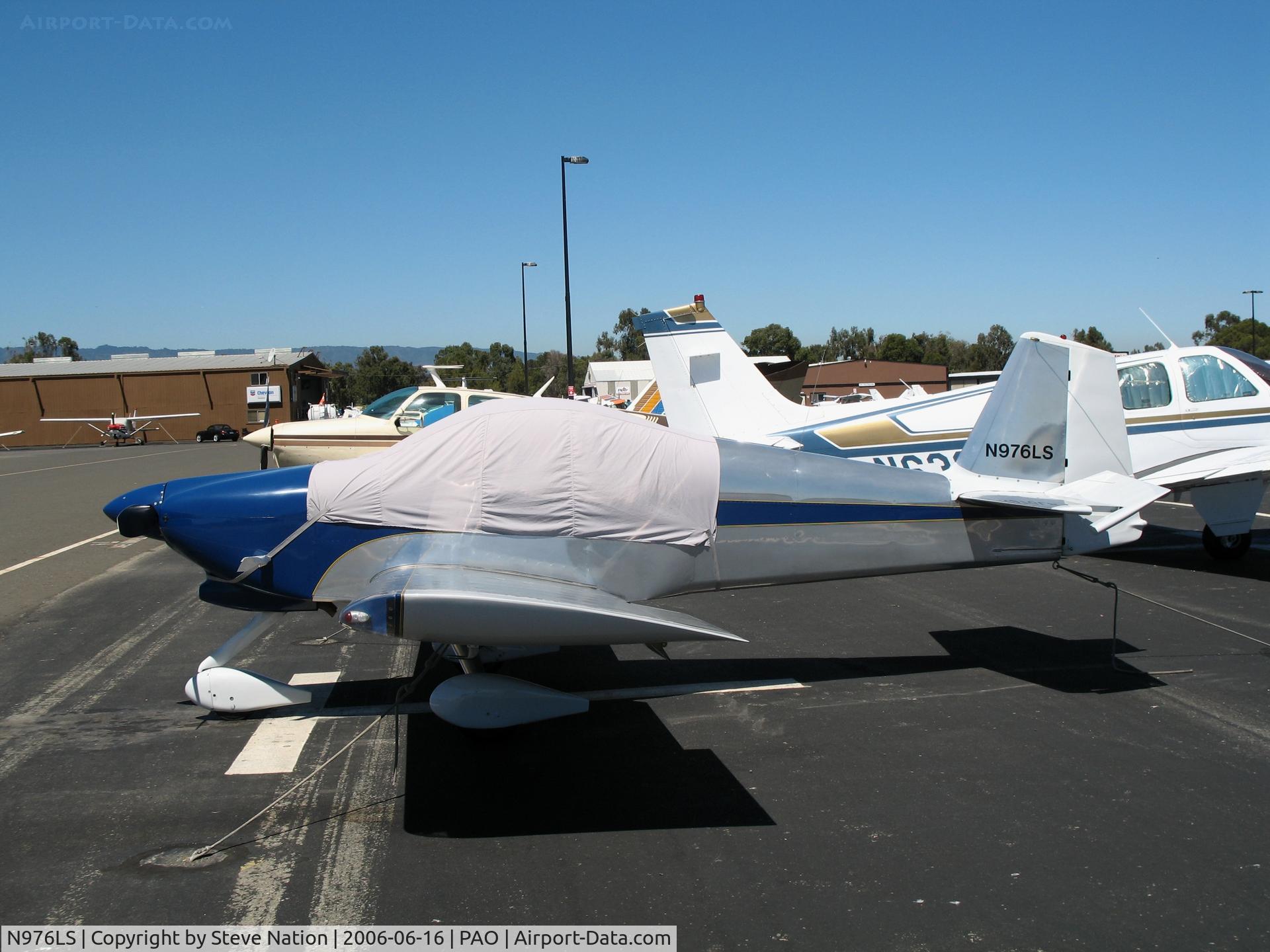 N976LS, Vans RV-6A C/N 22385, L.B. Smith 1997 VANS RV-6A homebuilt with cockpit cover @ Palo Alto Airport, CA