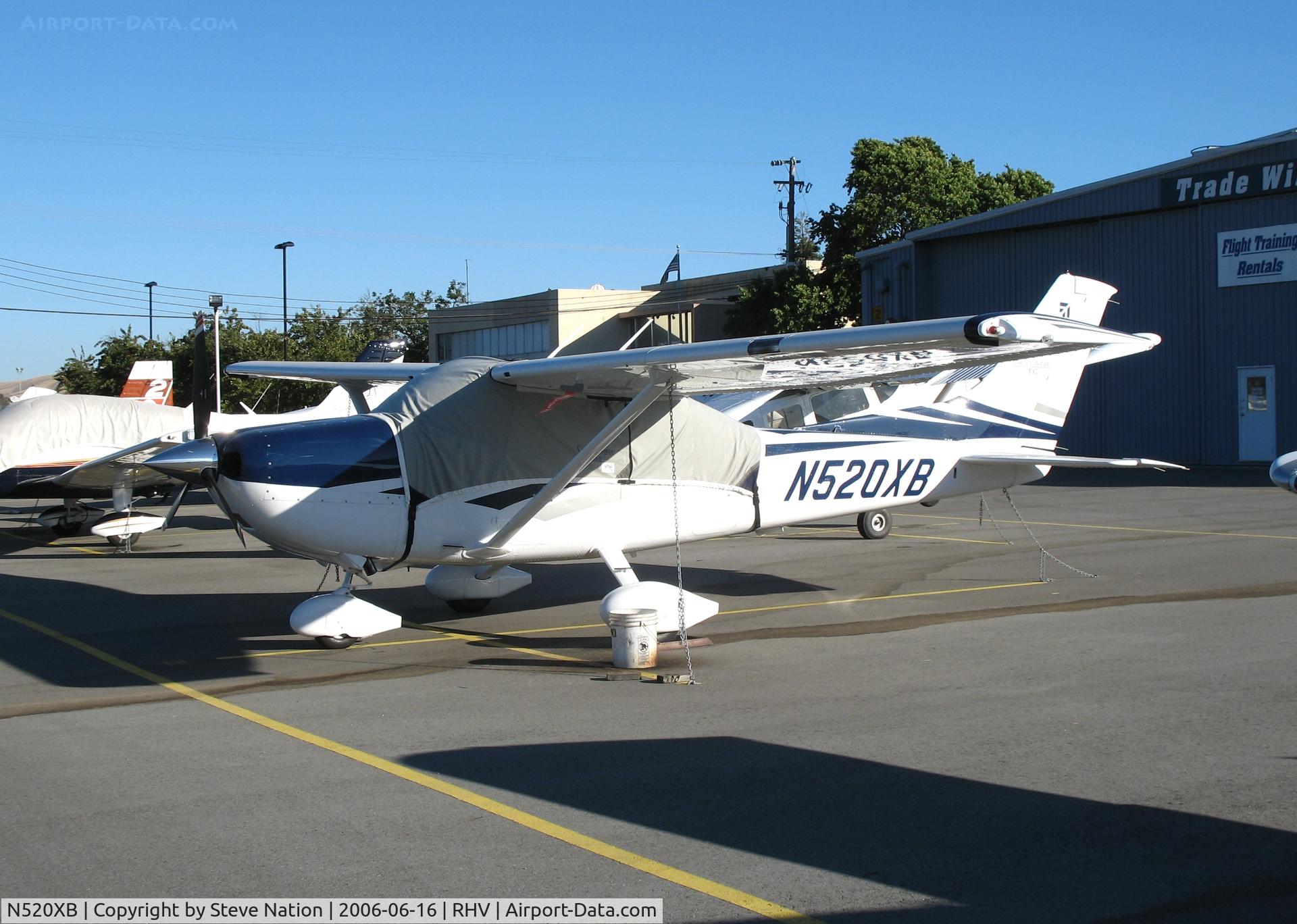 N520XB, 2006 Cessna T182T Turbo Skylane C/N T18208507, Crossbow Technology 2006 Cessna T182T @ Reid-Hillviewl Airport, San Jose, CA