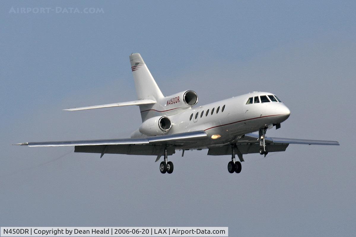 N450DR, 1982 Dassault Falcon 50 C/N 113, Nextflight Aviation N450DR (FLT NXF45) from Sacramento Mather (KMHR) on final approach to RWY 24R.
