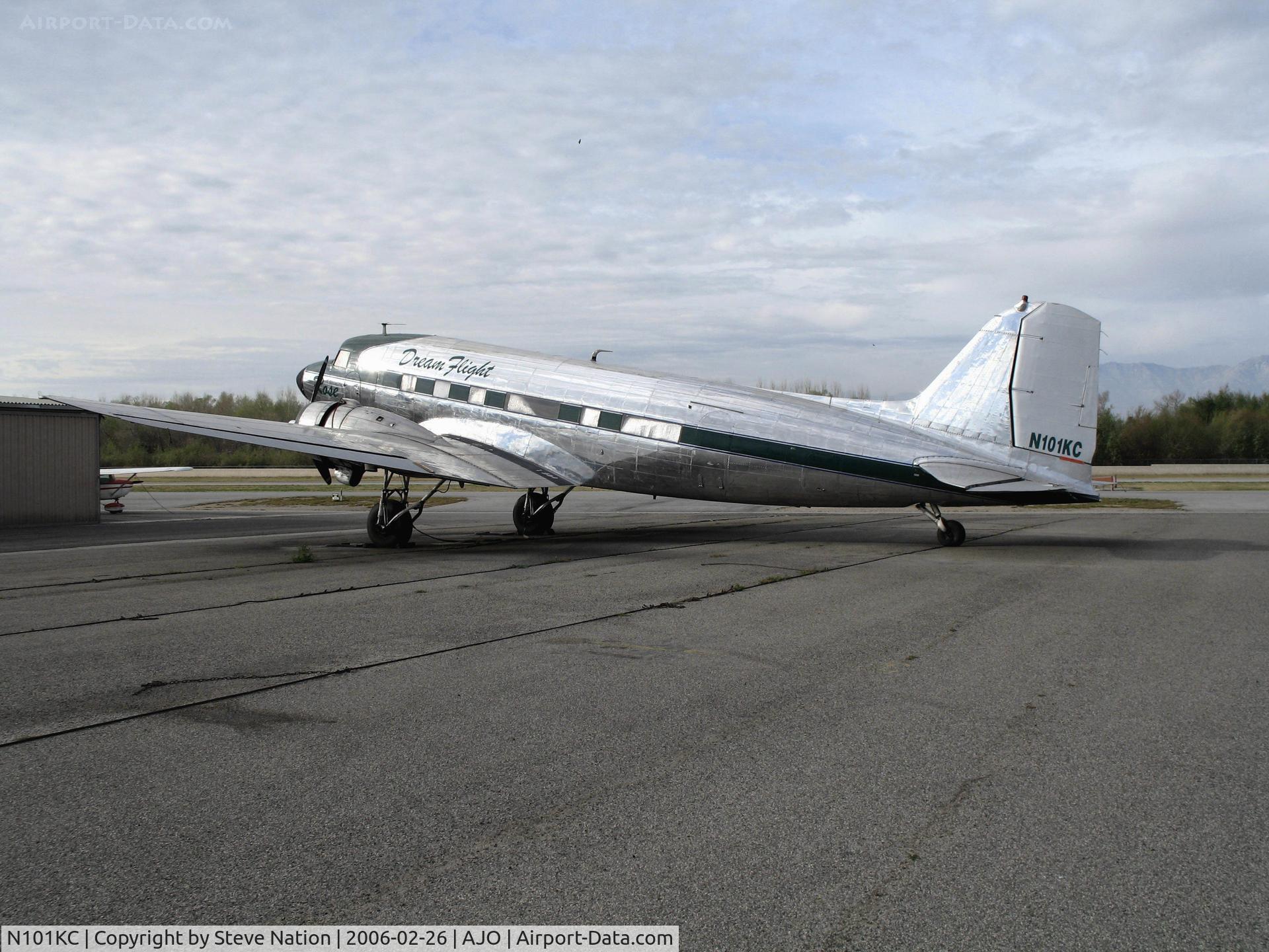 N101KC, 1943 Douglas DC-3C C/N 11639, 1943 Douglas DC-3C 
