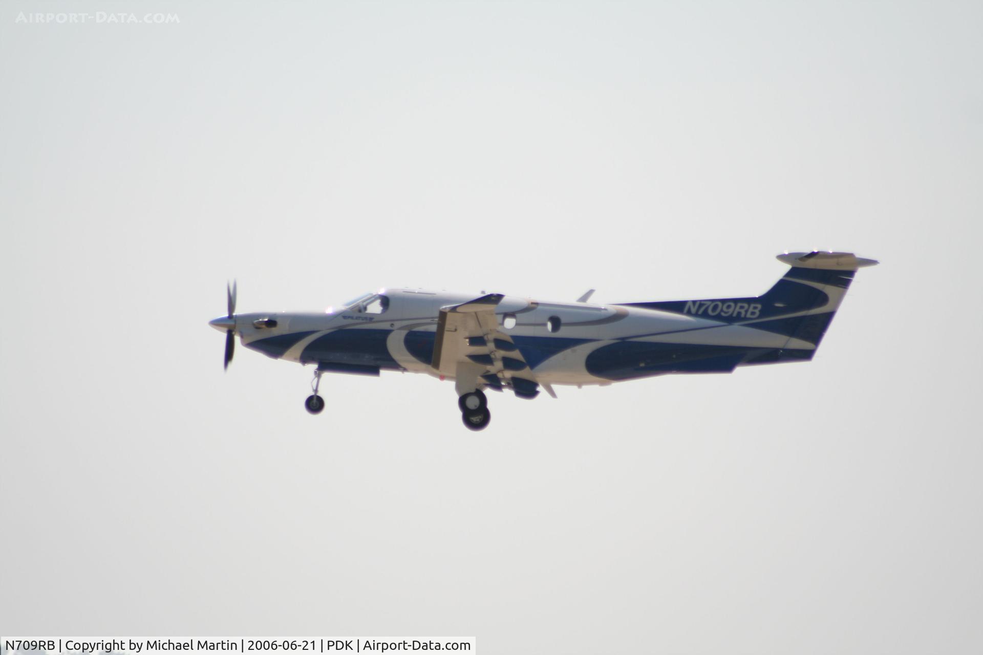 N709RB, 2006 Pilatus PC-12/47 C/N 709, Departing 20R