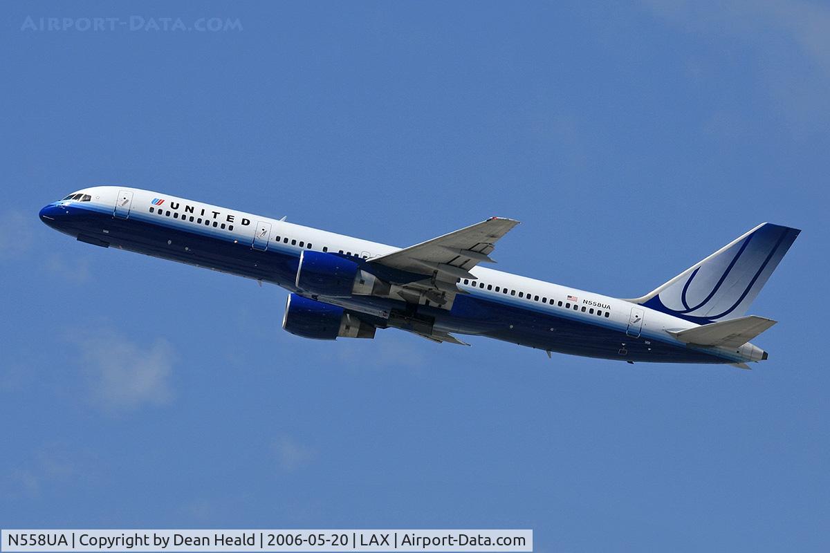 N558UA, 1992 Boeing 757-222 C/N 26654, United Airlines N558UA climbing out from LAX RWY 25R.
