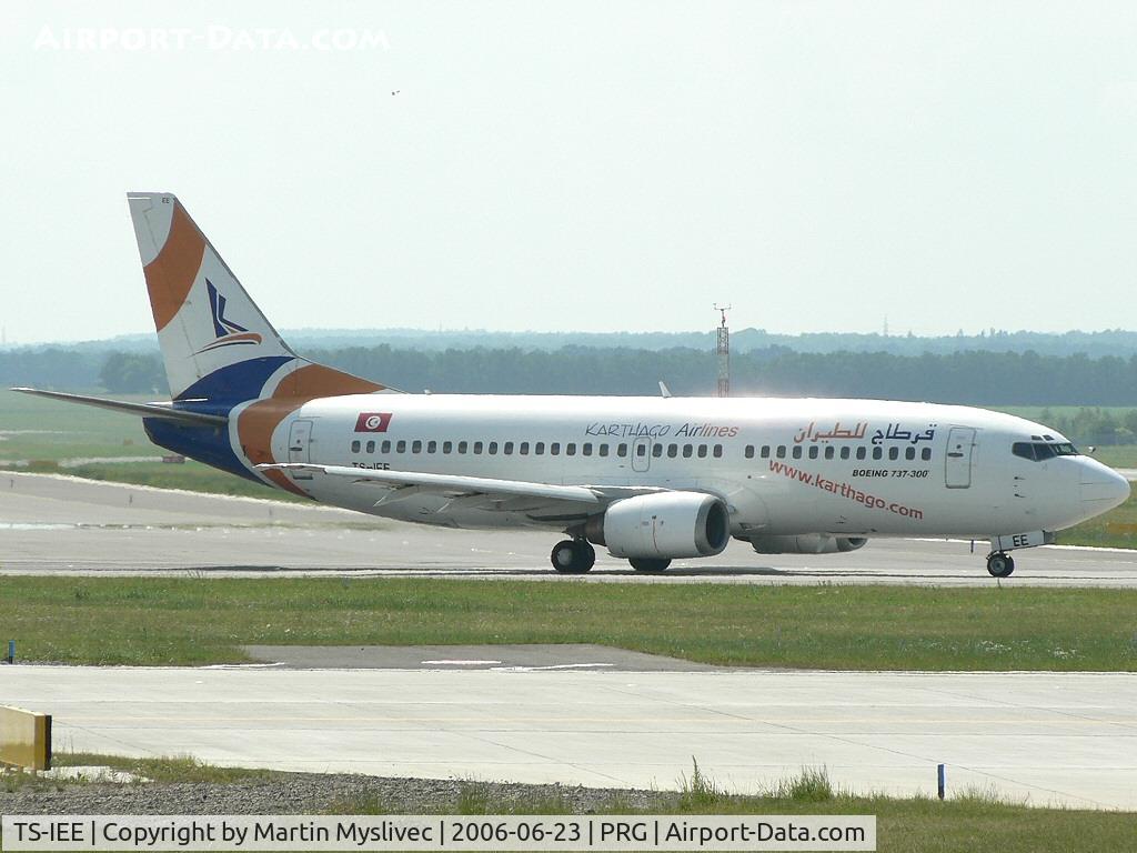 TS-IEE, 1990 Boeing 737-33A C/N 24790, Boeing 737-33A