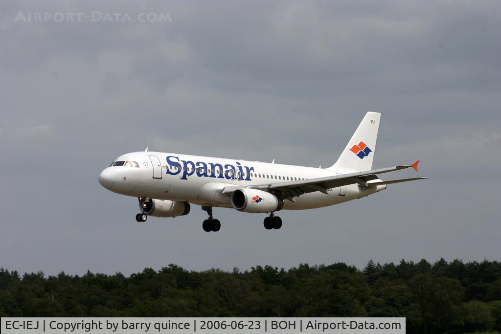 EC-IEJ, 2002 Airbus A320-232 C/N 1749, SPANAIR A320