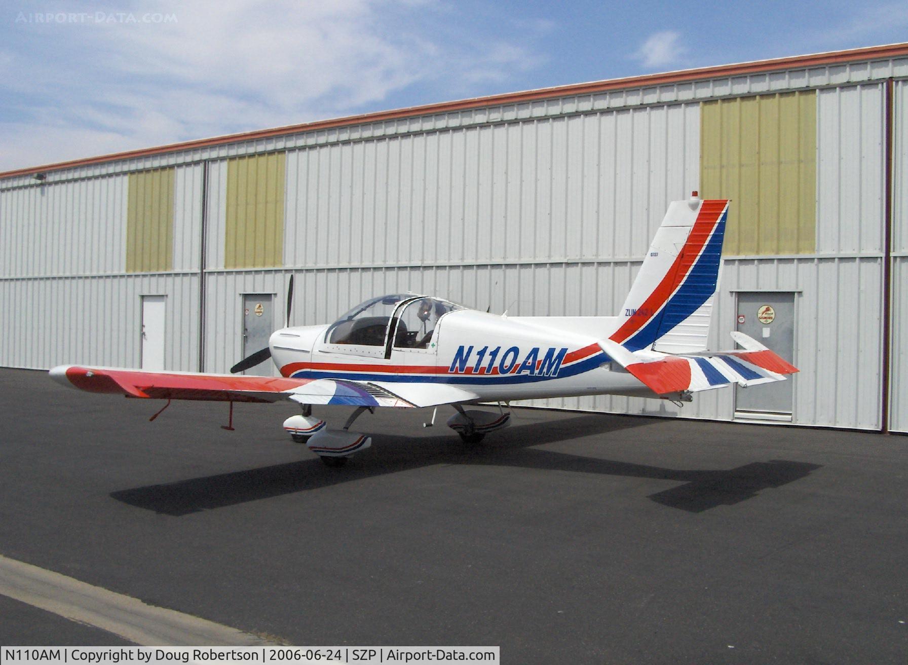 N110AM, 1996 Zlin Z-242L C/N 0727, 1996 Moravan Zlin Z242L, Lycoming AEIO-360-B 200 Hp, postflight