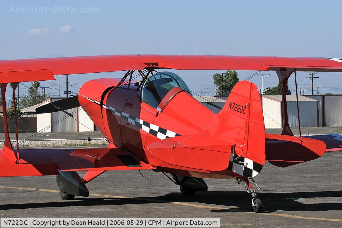 N722DC, Pitts S-1 Special C/N 001DC, Pitts S-1 N722DC at Compton Municipal Airport (CPM). Many thanks to the owner for allowing me to photograph the airplane.