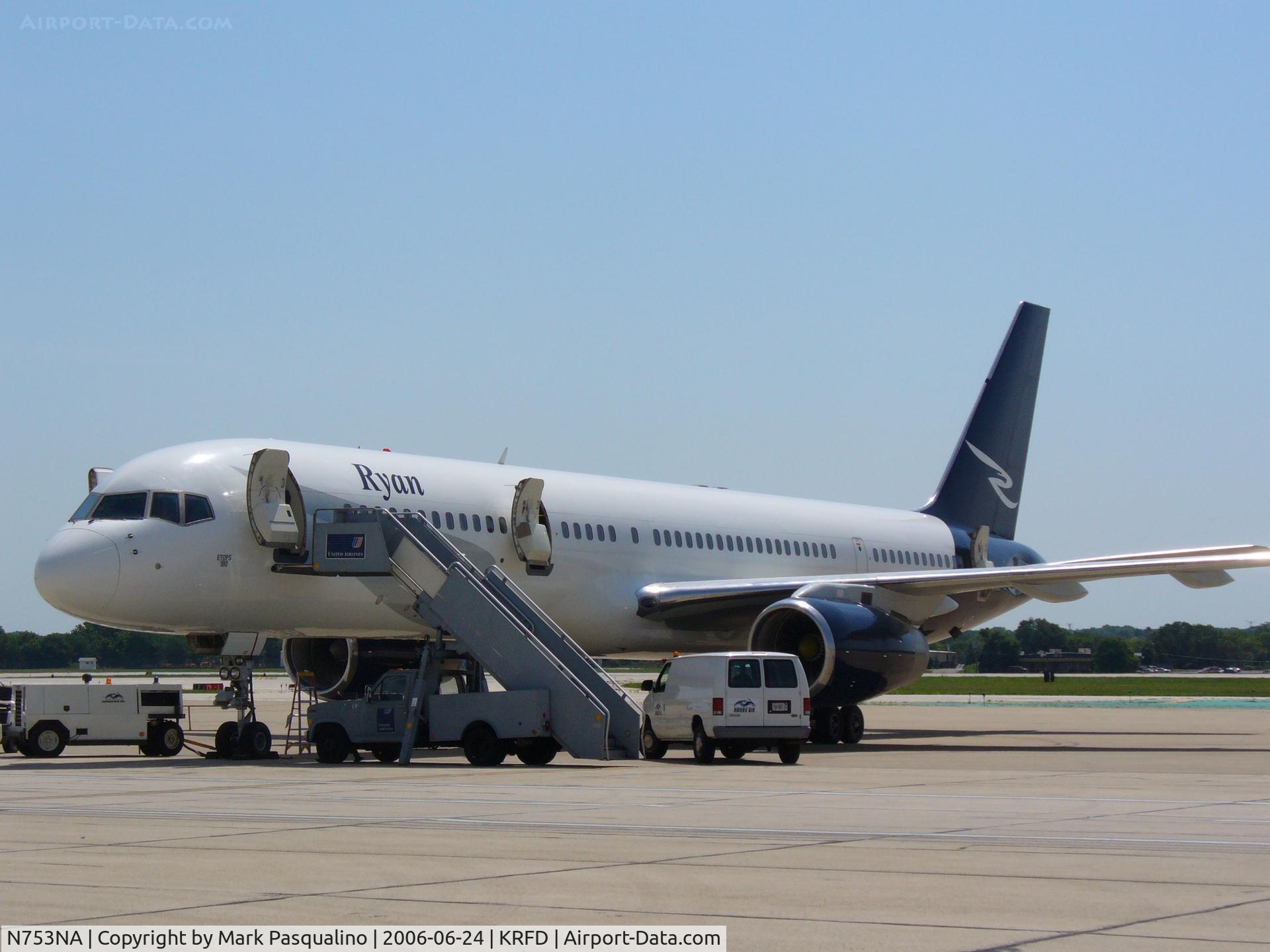 N753NA, 1990 Boeing 757-28A C/N 24544, Boeing 757-200