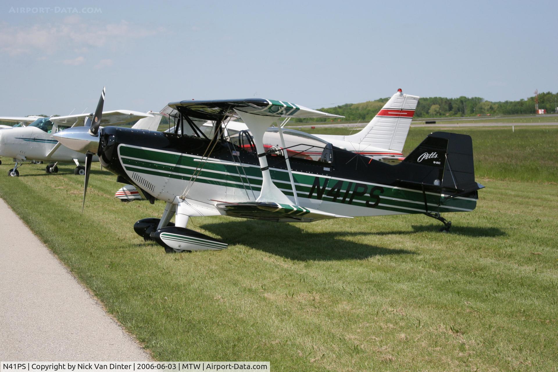 N41PS, 2003 Aviat Pitts S-2C Special C/N 6058, Manitowoc Air Show
