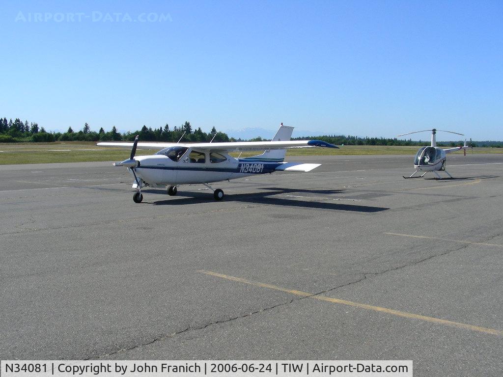 N34081, 1976 Cessna 177RG Cardinal C/N 177RG0964, At the Narrows Landing