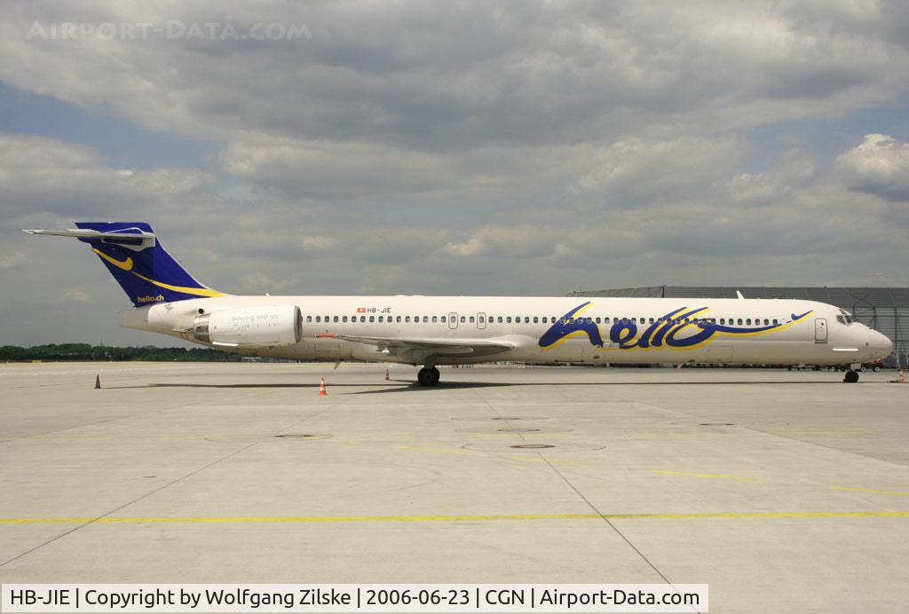 HB-JIE, 1996 McDonnell Douglas MD-90-30 C/N 53461, FIFA 2006 visitor