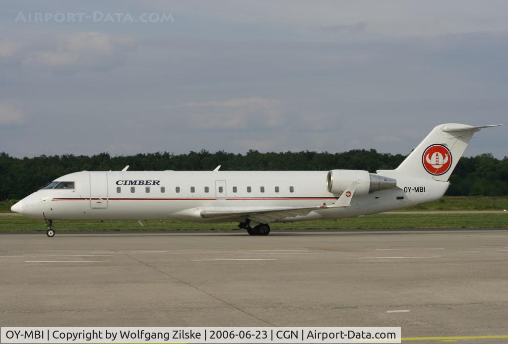 OY-MBI, 2000 Canadair CRJ-200LR (CL-600-2B19) C/N 7436, FIFA 2006 visitor