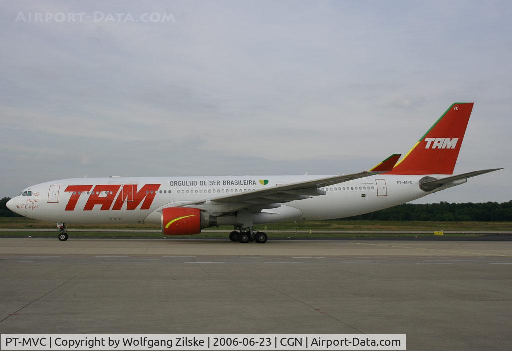 PT-MVC, 1998 Airbus A330-223 C/N 247, FIFA 2006 visitor