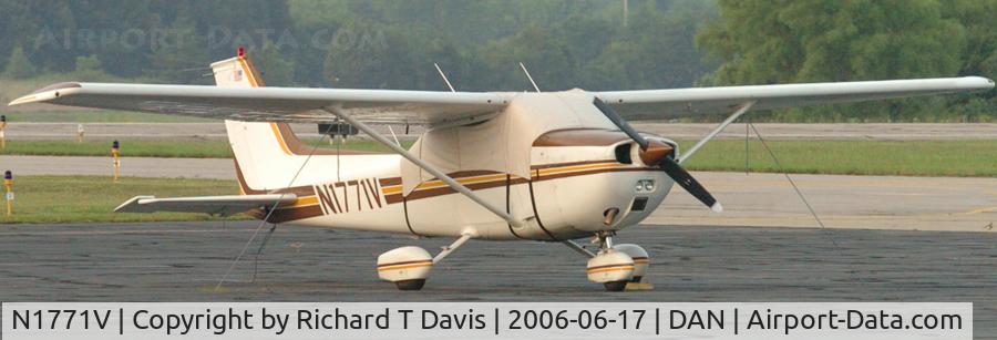 N1771V, 1974 Cessna 172M C/N 17263746, 1974 Cessna 172M in Danville Va.
