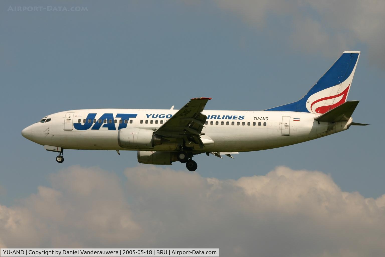 YU-AND, 1985 Boeing 737-3H9 C/N 23329/1134, short to land on rwy 25L