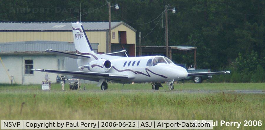 N5VP, 1978 Cessna 501 Citation I/SP C/N 501-0046, On the move, taxiing out.