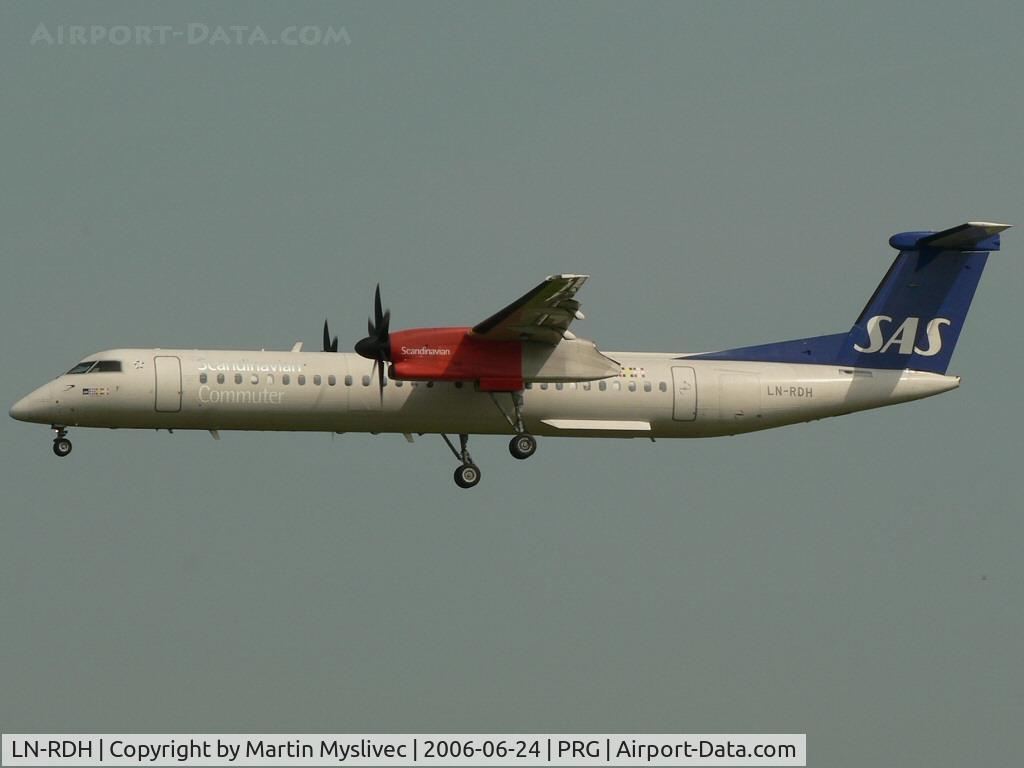 LN-RDH, 2000 De Havilland Canada DHC-8-402Q Dash 8 C/N 4023, Dash 8-Q402