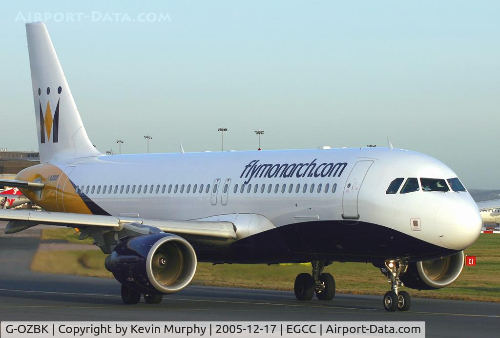 G-OZBK, 2000 Airbus A320-214 C/N 1370, Good looking 320 passing the viewing mound.