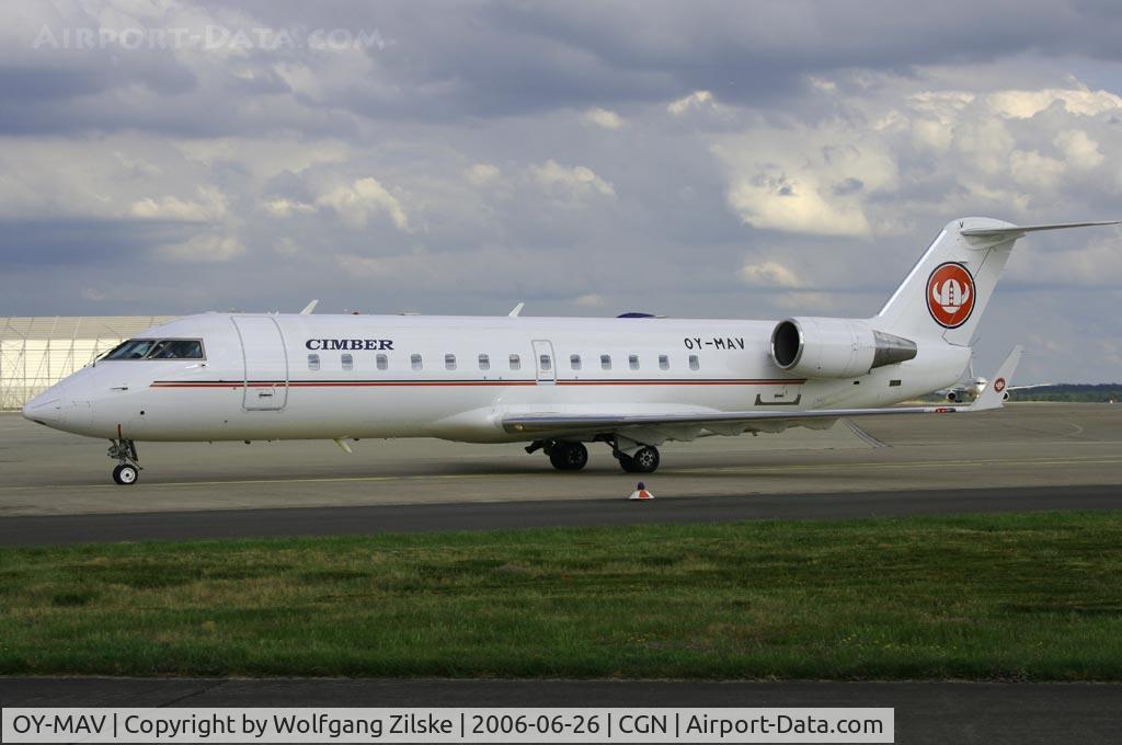 OY-MAV, 2000 Canadair CRJ-200LR (CL-600-2B19) C/N 7386, Visitor