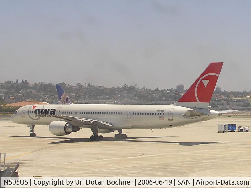 N505US, 1985 Boeing 757-251 C/N 23194, San Diego
