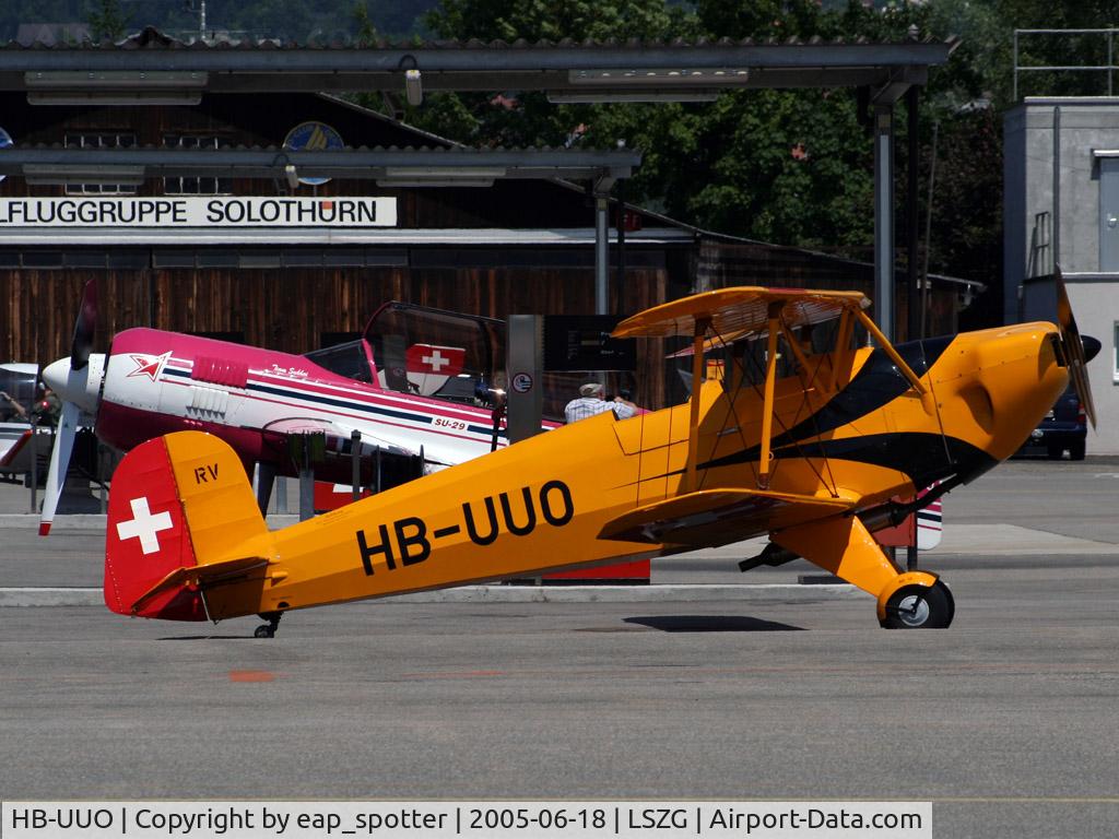 HB-UUO, 1939 Bucker Bu-131APM Jungmann C/N 42, waiting for refueling - behind a Suchoi SU-29 RA44672
