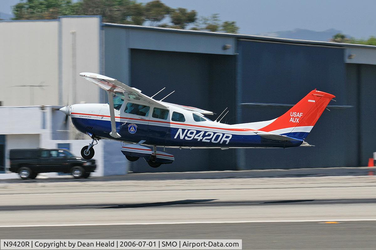 N9420R, 1985 Cessna U206G Stationair C/N U20606860, 1985 Cessna U206G Stationair N9420R taking off from RWY 21 at Santa Monica Municipal Airport (KSMO) - Santa Monica, California. This plane is used by the Civil Air Patrol Beach Cities Cadet Squadron 107 Knights.