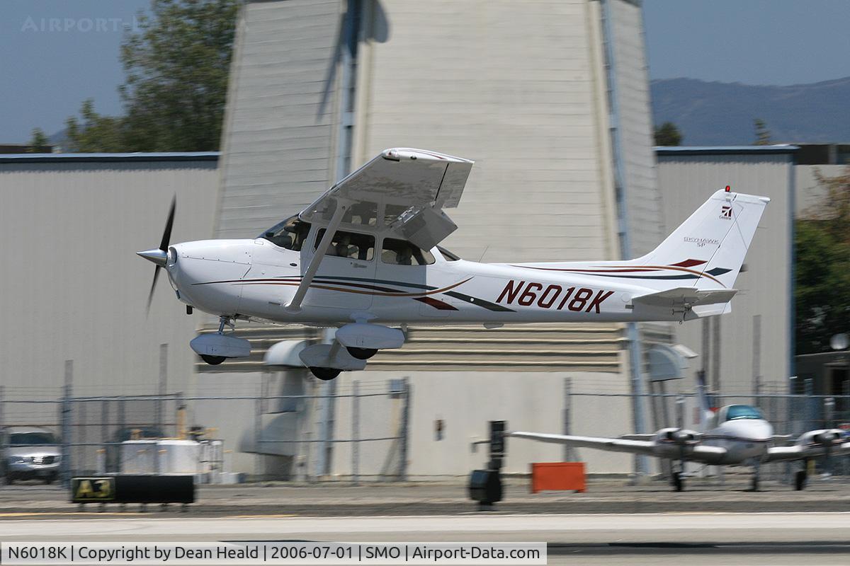 N6018K, 2006 Cessna 172S Skyhawk SP C/N 172S10174, Brand new 2006 Cessna 172S Skyhawk SP landing long on RWY 21 at Santa Monica Municipal Airport (KSMO) - Santa Monica, California.