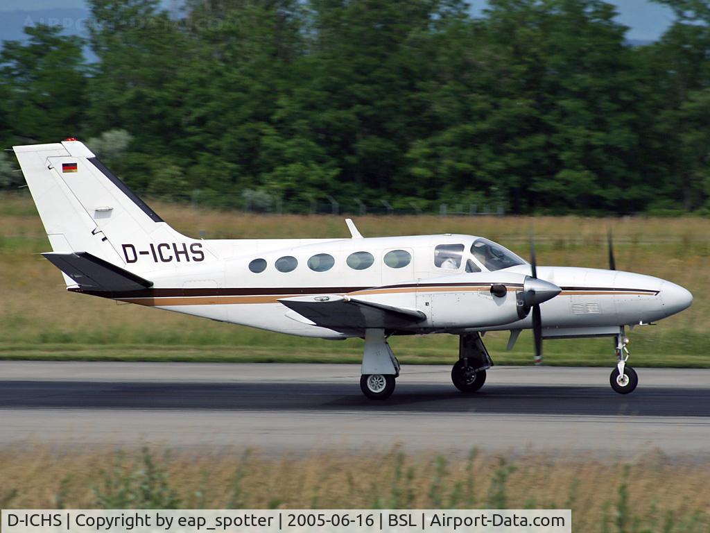 D-ICHS, 1989 Cessna 425 Conquest 1 C/N 425-0233, Landing on runway 16