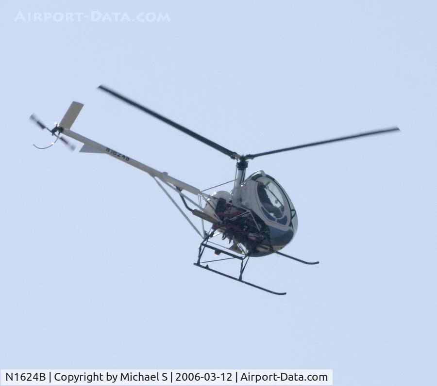 N1624B, 2005 Schweizer 269C-1 C/N 0204, Taken in Kalispell, MT