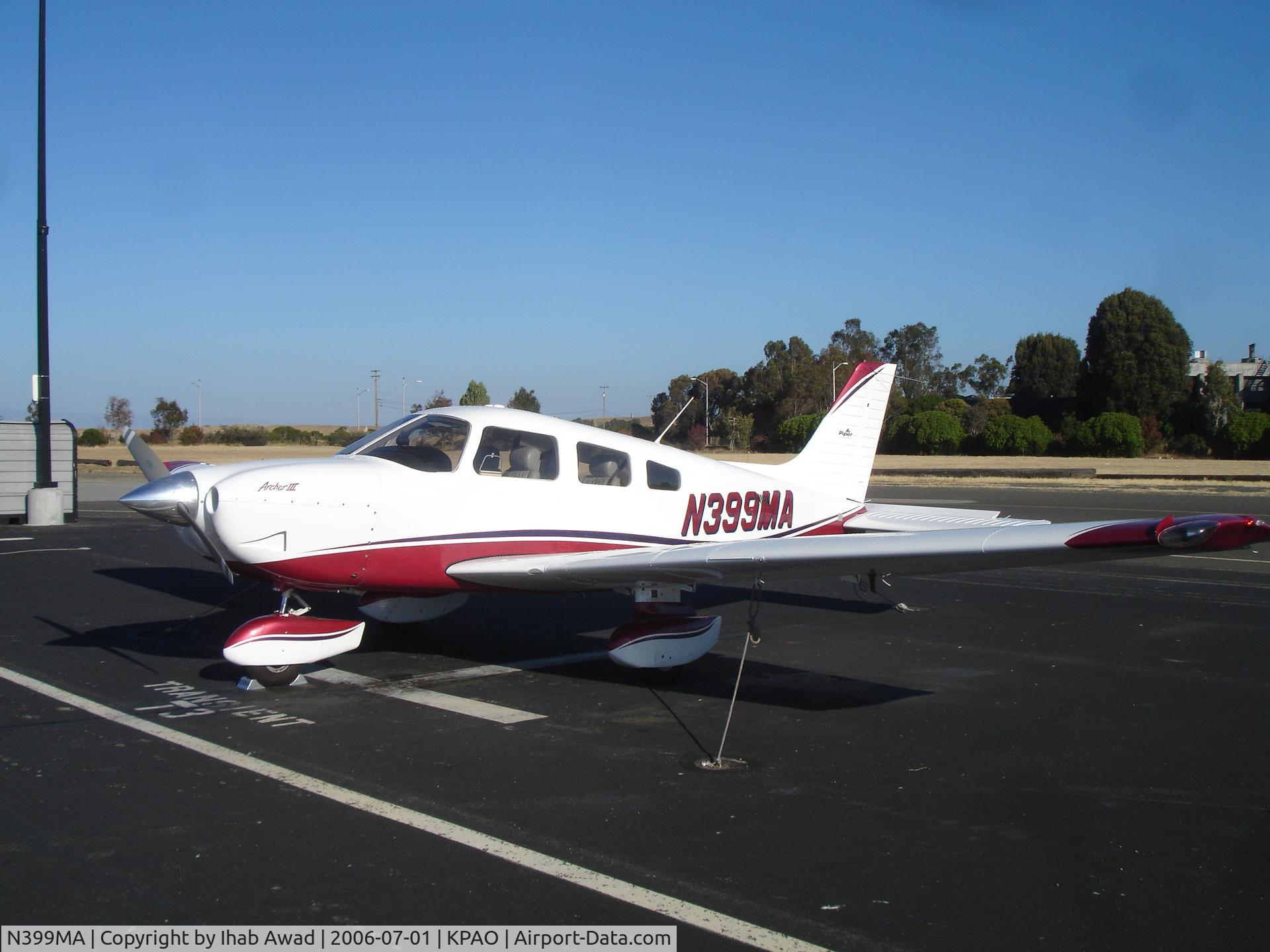 N399MA, 2004 Piper PA-28-181 C/N 2843599, On the ramp at KPAO