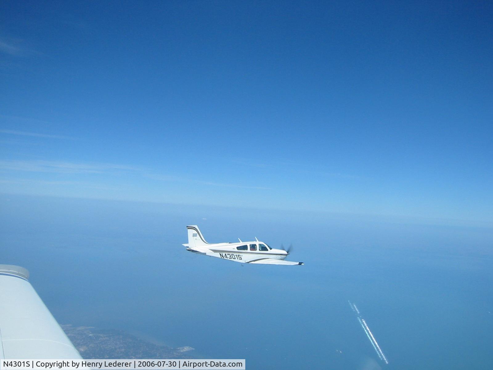 N4301S, 1975 Beech F33A Bonanza C/N CE-578, Over Canada