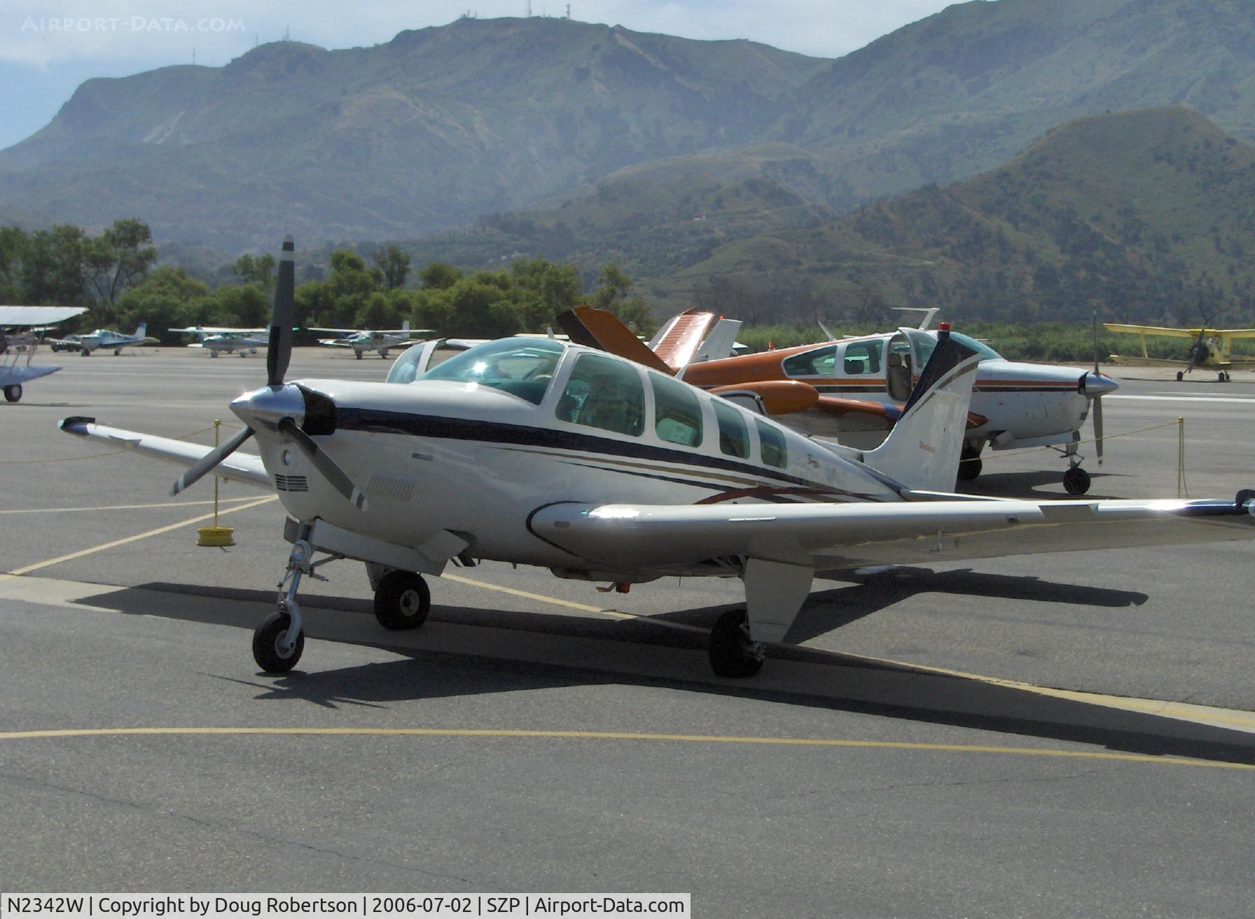N2342W, 1998 Raytheon Aircraft Company A36 Bonanza C/N E-3191, 1998 Raytheon-Beech A36 BONANZA, Continental IO-550-B 300 Hp