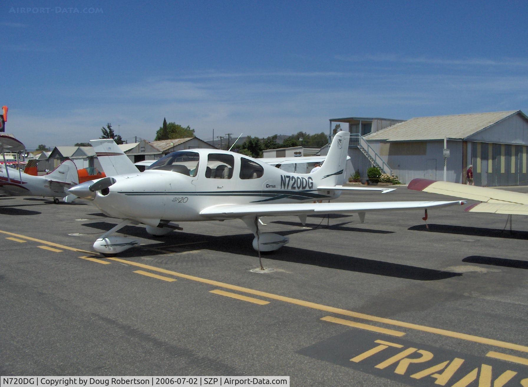 N720DG, 2002 Cirrus SR20 C/N 1174, 2002 Cirrus SR20, Continental IO-360-ES 200 Hp