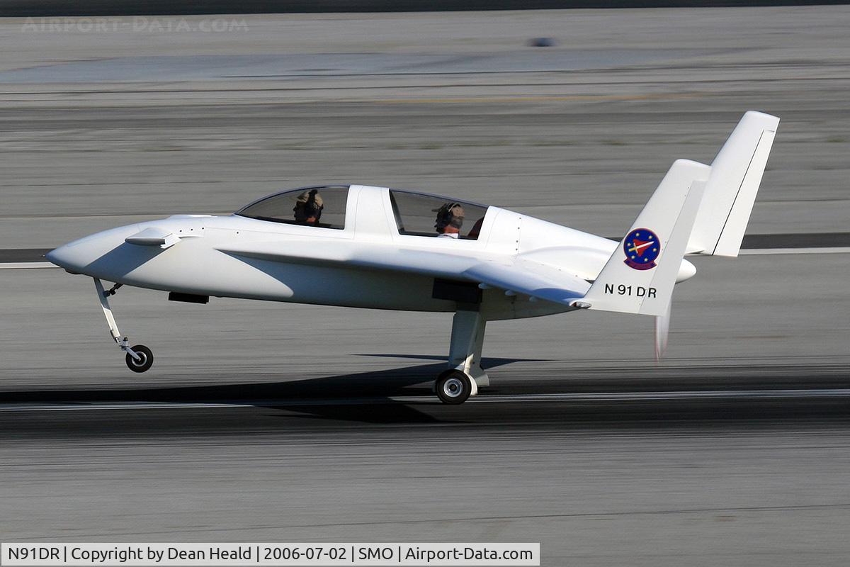 N91DR, 2003 Berkut 360 C/N 001, 2003 Ronneberg BED N91DR taking off from RWY 21 at Santa Monica Municipal Airport (KSMO) - Santa Monica, California.