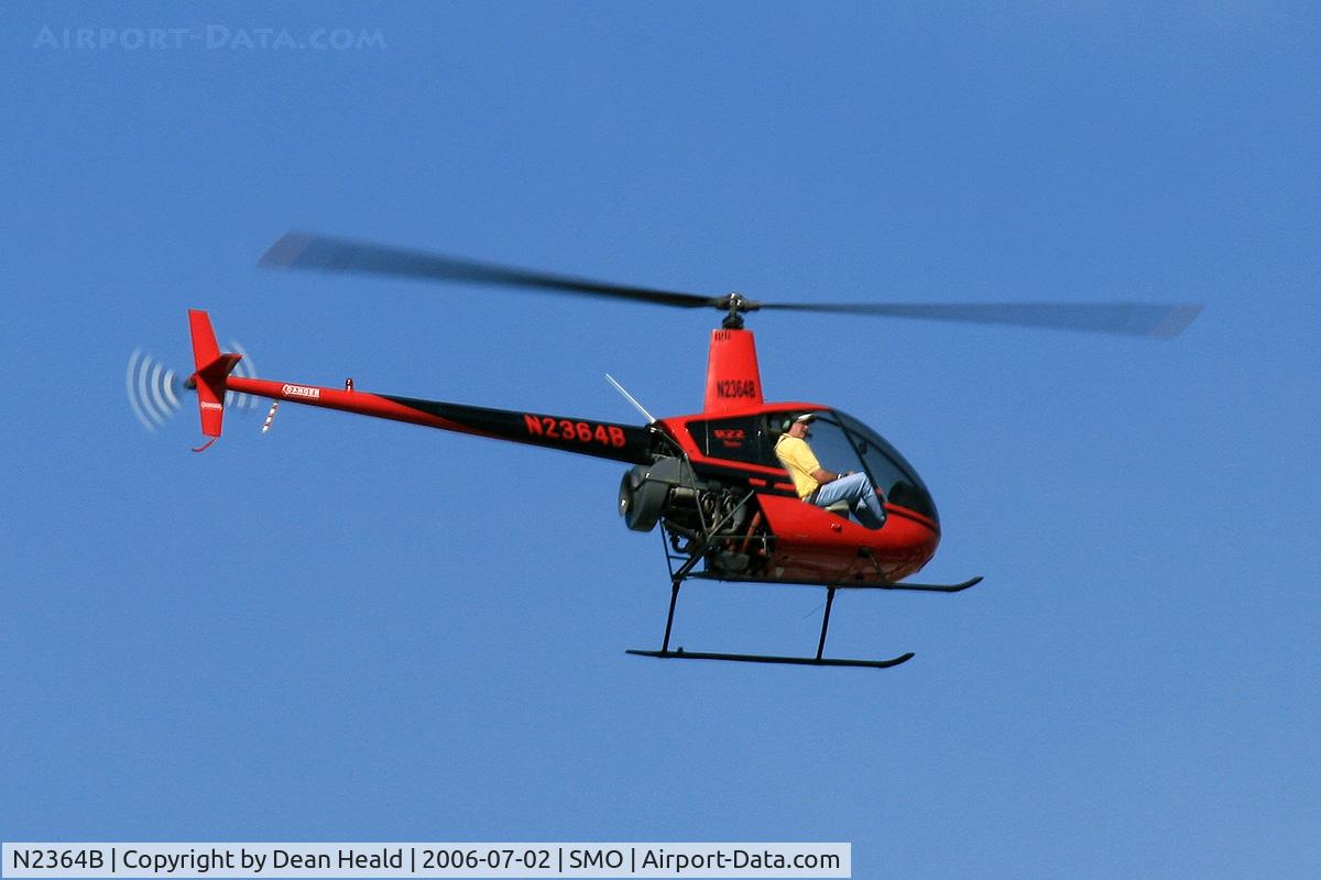 N2364B, 1993 Robinson R22 BETA C/N 2362, 1993 Robinson R22 Beta N2364B overflying the field in preparation for landing at Santa Monica Municipal Airport (KSMO) - Santa Monica, California.