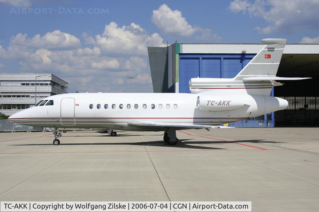 TC-AKK, 1997 Dassault Falcon 900B C/N 171, visitor
