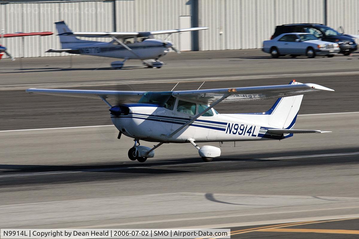 N9914L, 1986 Cessna 172P C/N 17276649, 1986 Cessna 172P N9914L taking off from RWY 21.