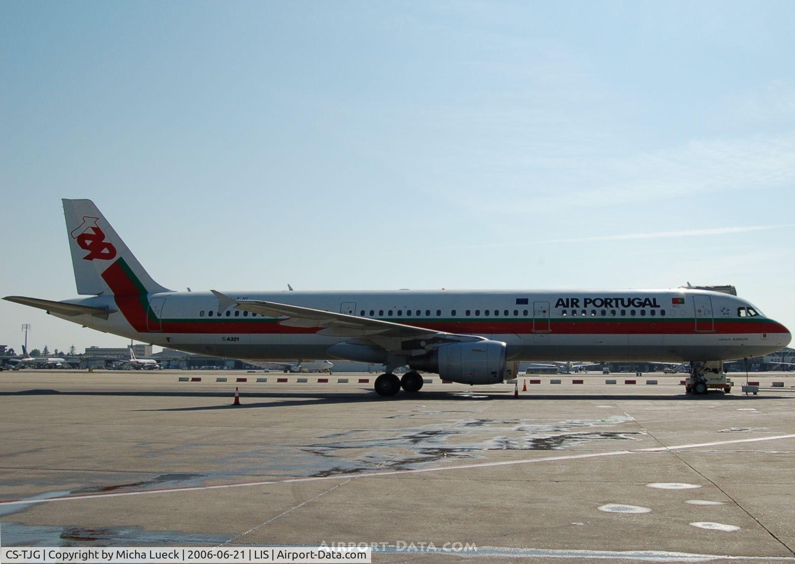 CS-TJG, 2002 Airbus A321-211 C/N 1713, At Lisbon