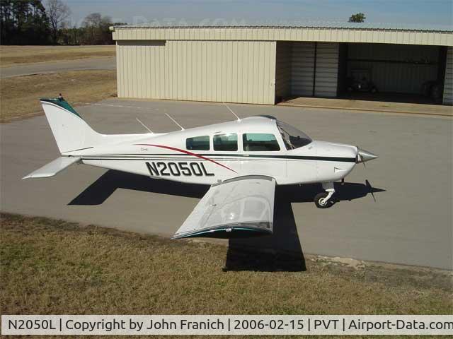 N2050L, 1976 Beech C23 Sundowner 180 C/N M-1859, New Paint