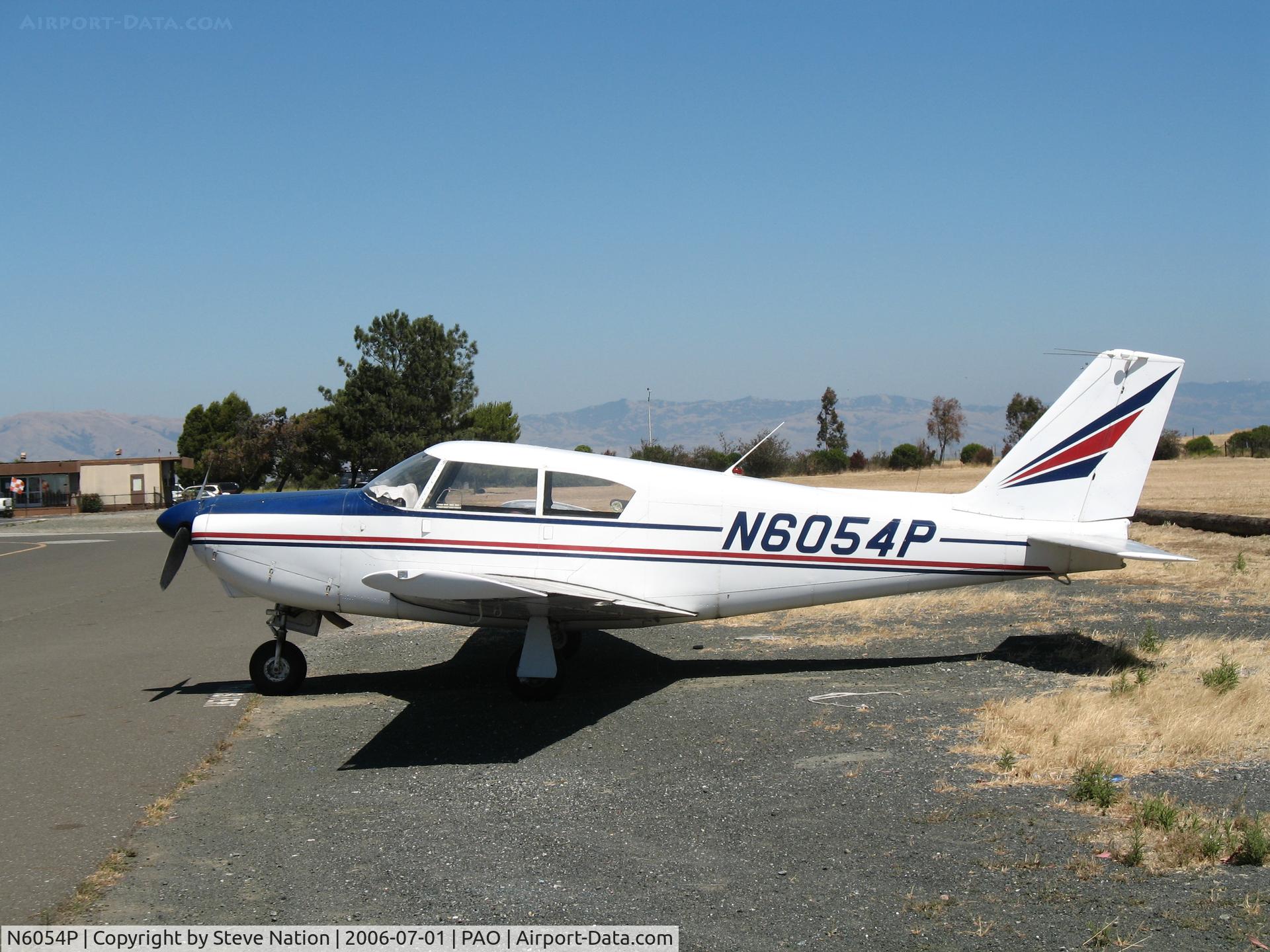 N6054P, 1959 Piper PA-24 C/N 24-1150, 1959 Piper PA-24 Comanche on a sunny Saturday afternoon @ Palo Alto Municipal Airport, CA