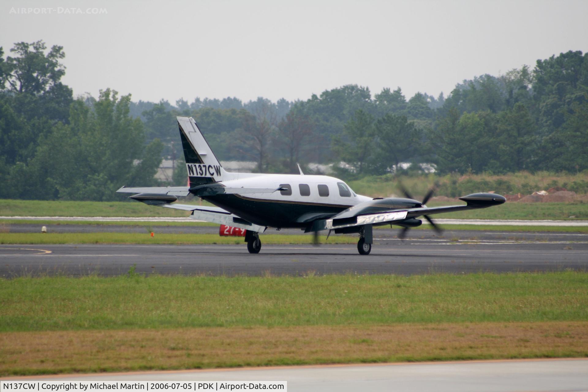 N137CW, 1979 Piper PA-31T1 C/N 31T-7904052, Landing 20R