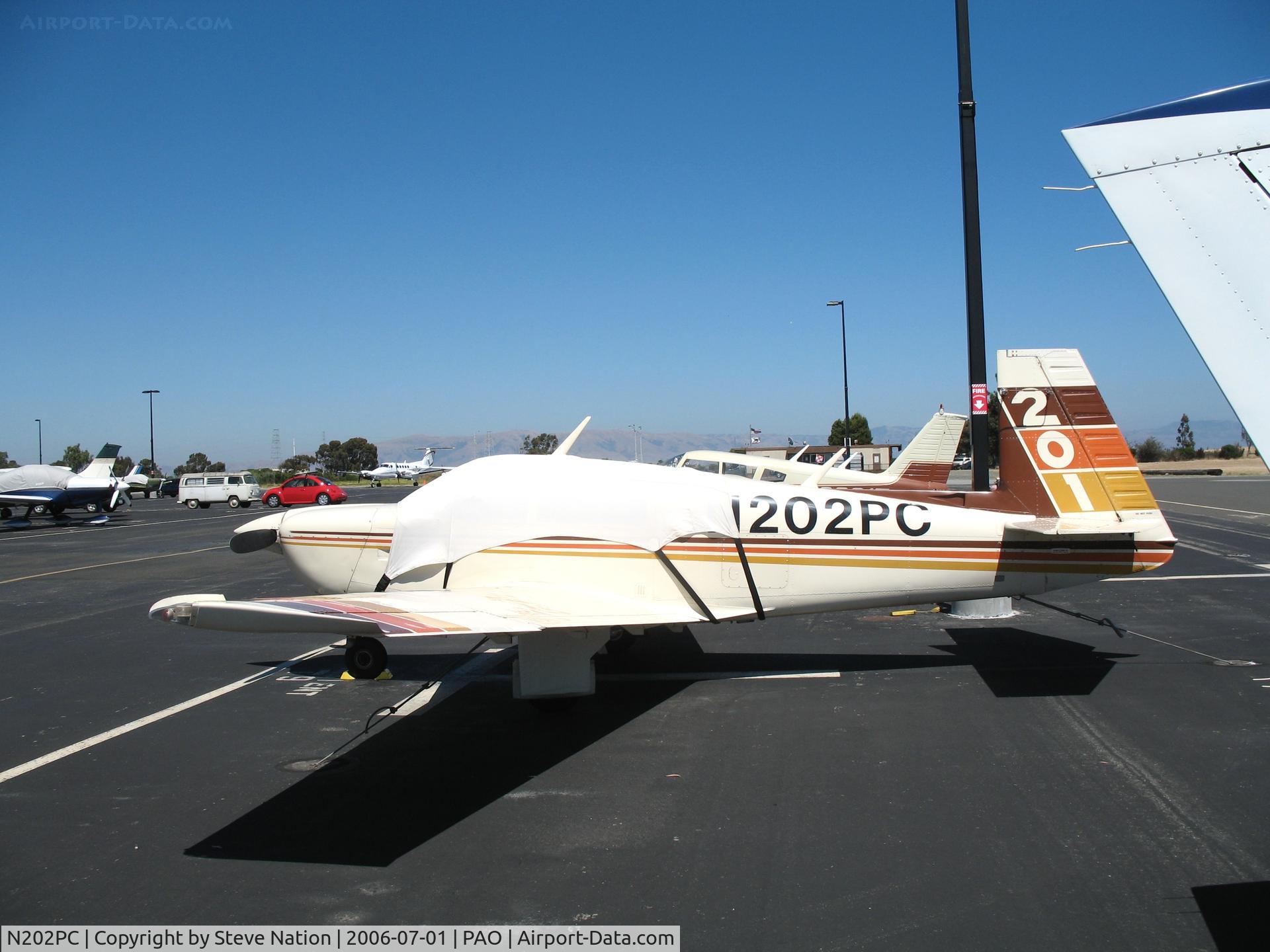 N202PC, 1981 Mooney M20J 201 C/N 24-1086, 1981 Mooney M20J with cockpit covered on a sunny Saturday afternoon @ Palo Alto Municipal Airport, CA