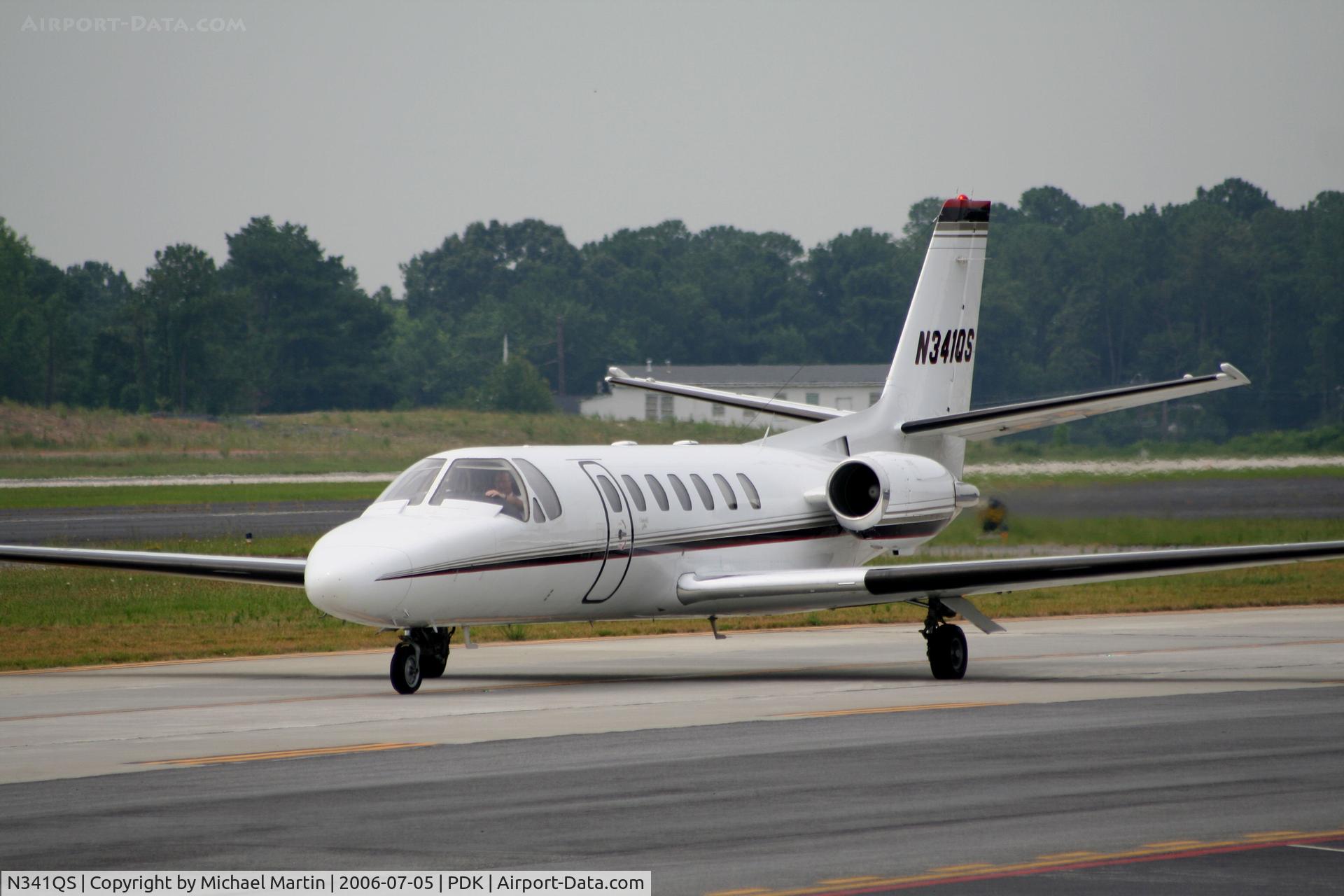 N341QS, 2008 Cessna 680 Citation Sovereign C/N 680-0225, Taxing past Mercury Air Service