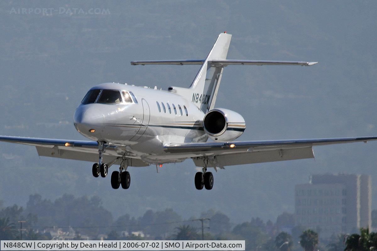 N848CW, 2003 Raytheon Hawker 800XP C/N 258648, Raytheon Hawker 800XP - N848CW - operated by Flight Options, on final approach to RWY 21 after a short hop from Van Nuys (VNY).