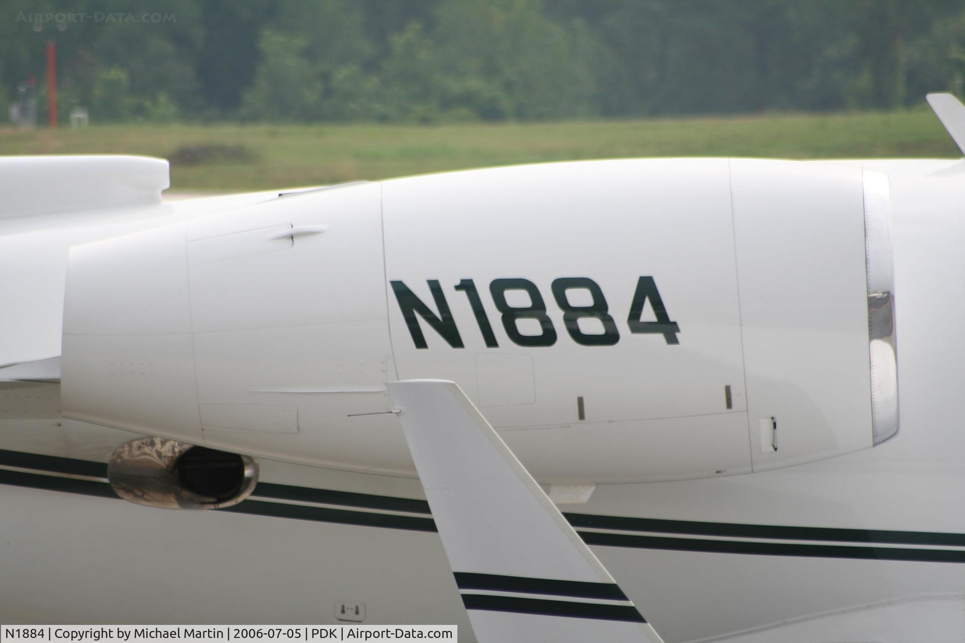 N1884, 1981 Canadair Challenger 600 (CL-600-1A11) C/N 1032, Tail Numbers