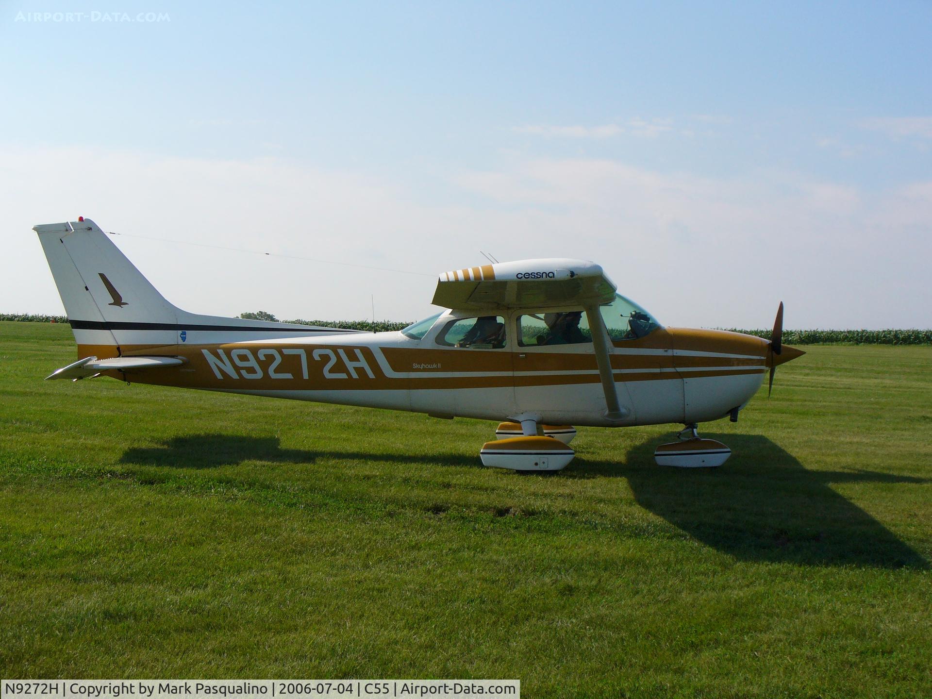 N9272H, 1975 Cessna 172M C/N 17266060, Cessna 172M
