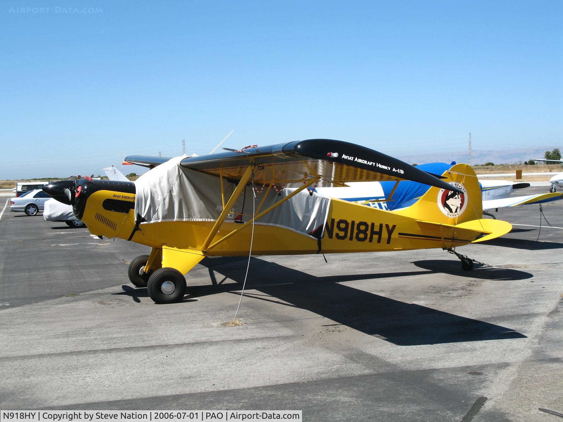 N918HY, 2000 Aviat A-1B Husky C/N 2085, 2000 Aviat Aircraft !-1B Husky with cockpit cover on sunny Saturday afternoon @ Palo Alto Municipal Airport, CA